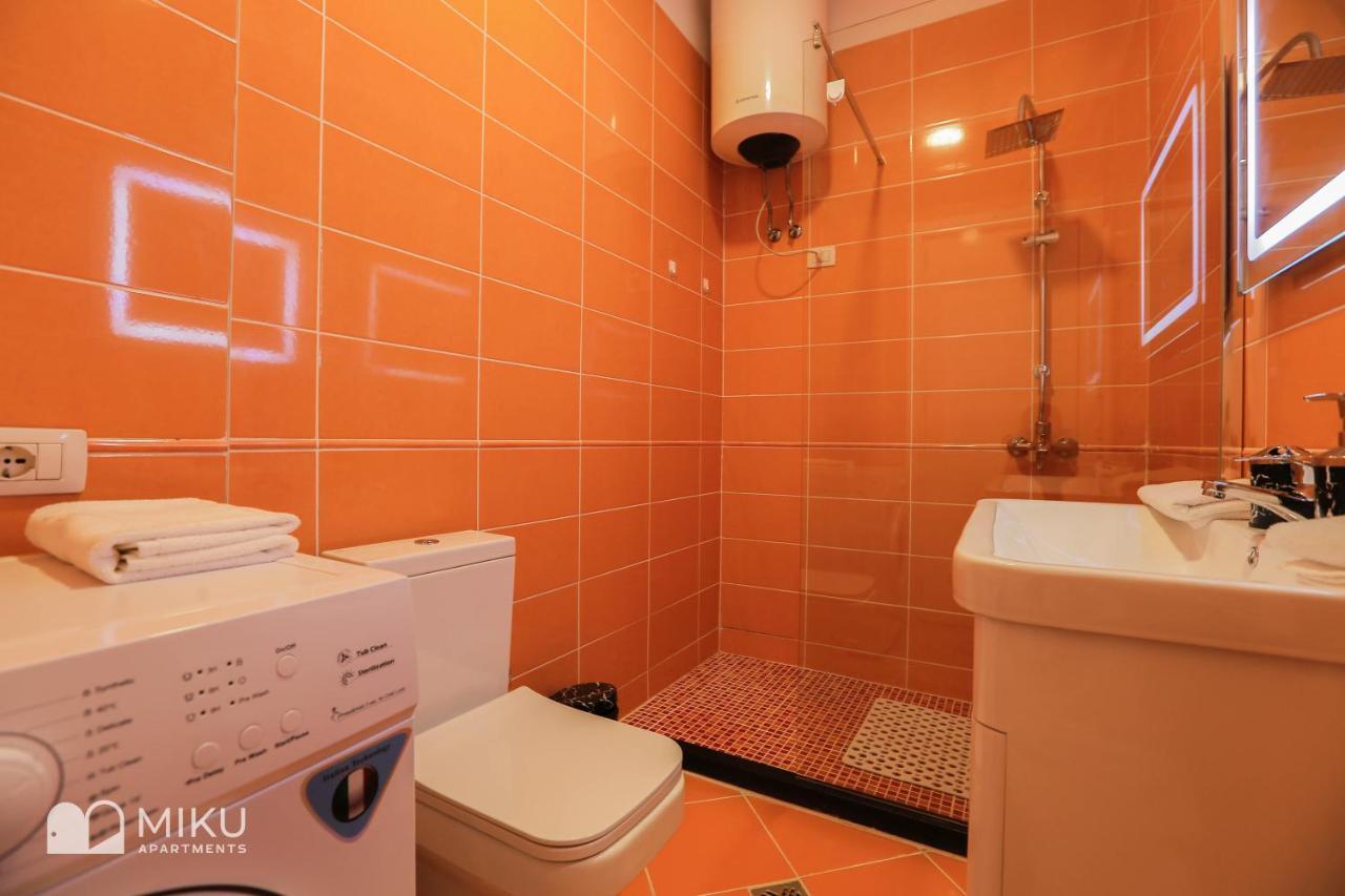 Miku Apartment - Perfect 1Bedroom At Komuna E Parisit تيرانا المظهر الخارجي الصورة